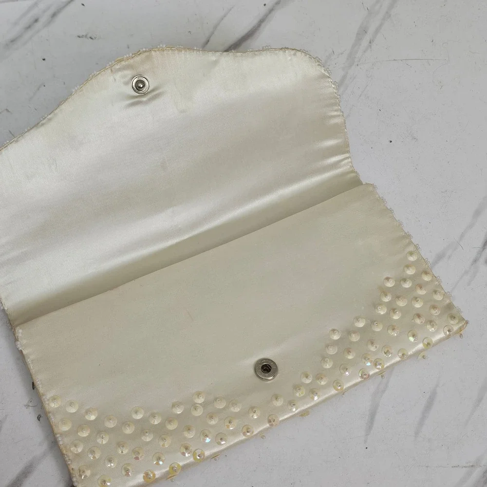 Vintage Ivory‎ Beaded Satin Clutch Purse Handmade Hong Kong Bridal Evening Bag
